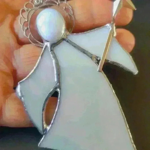 Christmas 🎄 white stained  glass angel - Picture 2 of 3